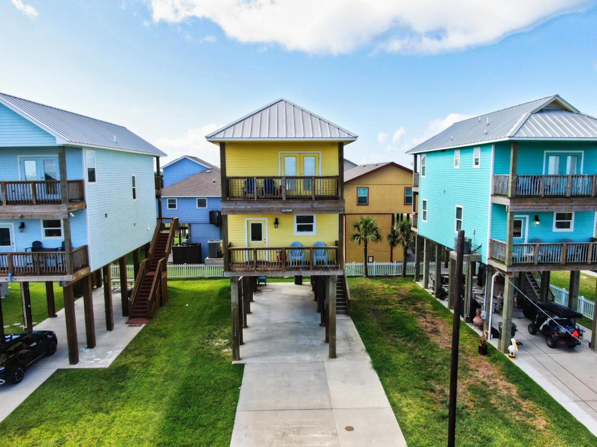 Yellow Beach Haven, Decks, Views, Mere Steps To Sand 갤버스턴 외부 사진
